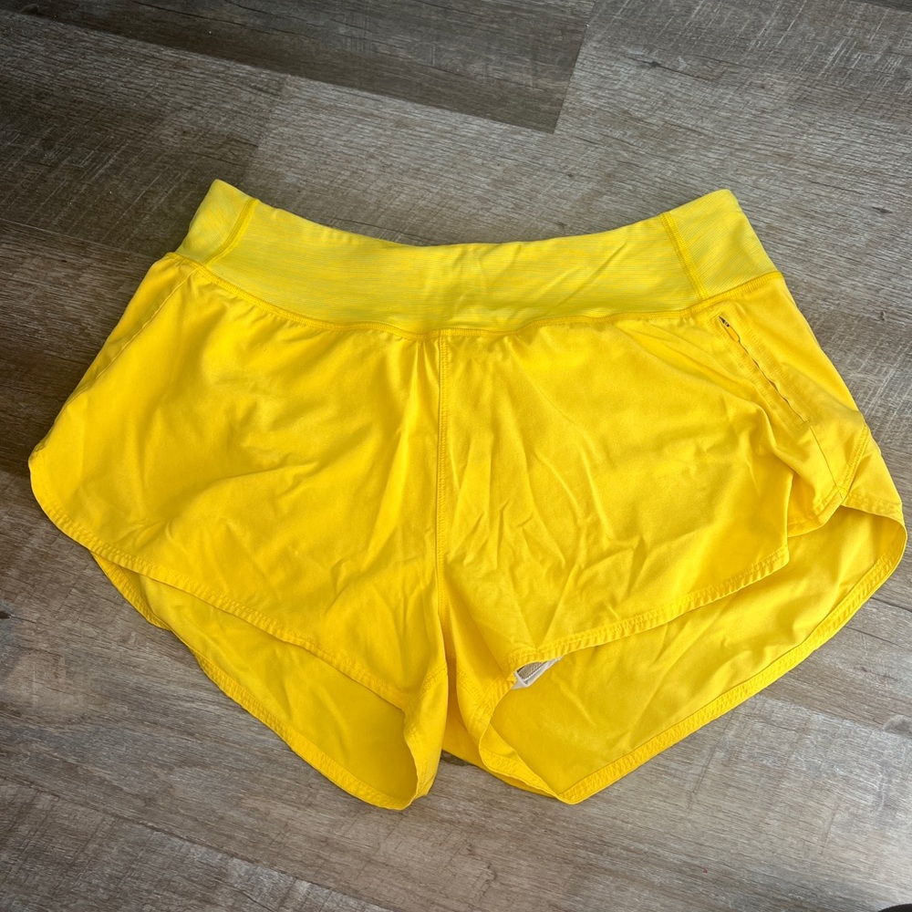 Outdoor Voices Hudson Shorts Yellow Size XL (runs small)